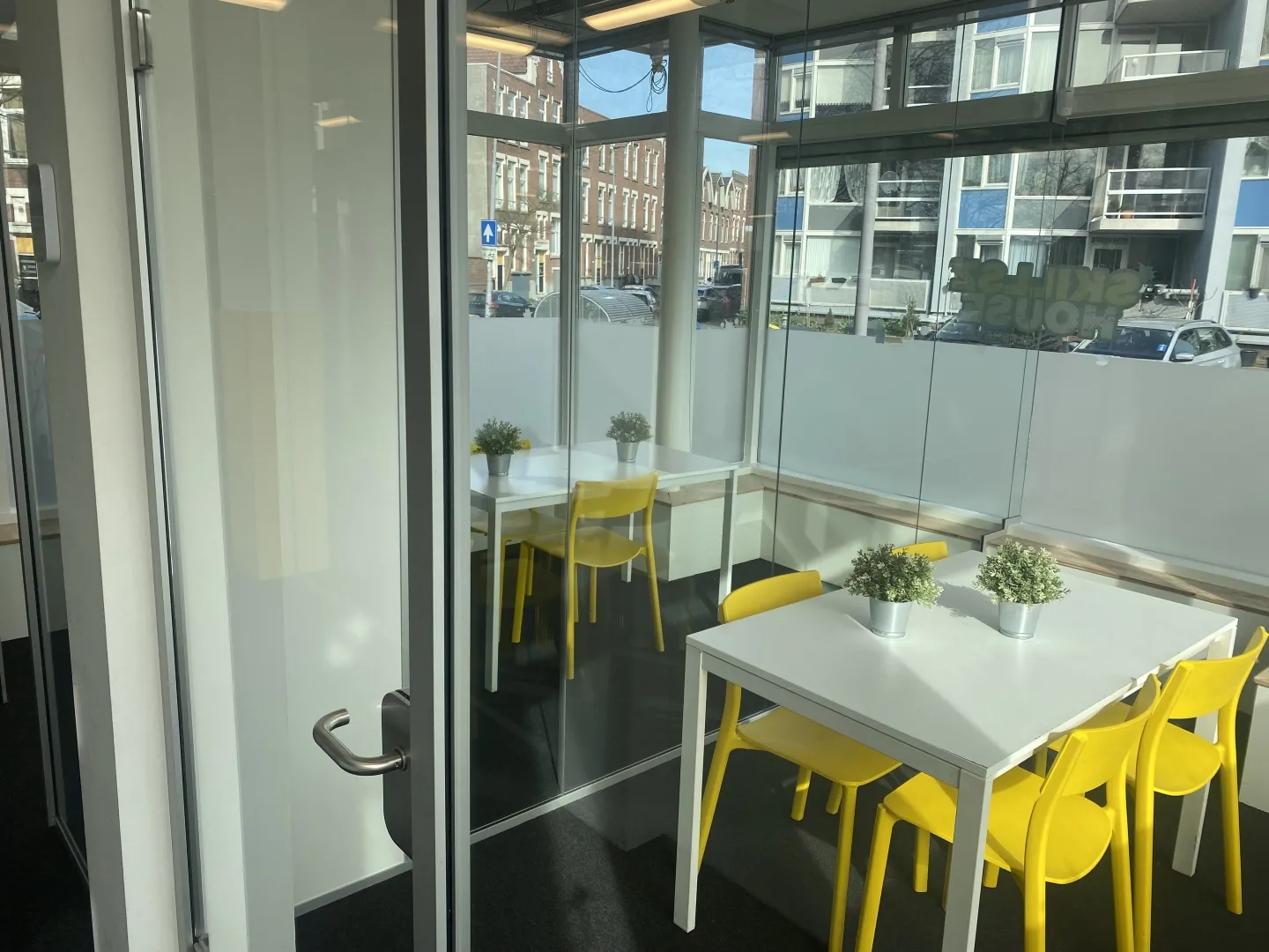 Rochussenstraat 355 - Ontvangstruimte