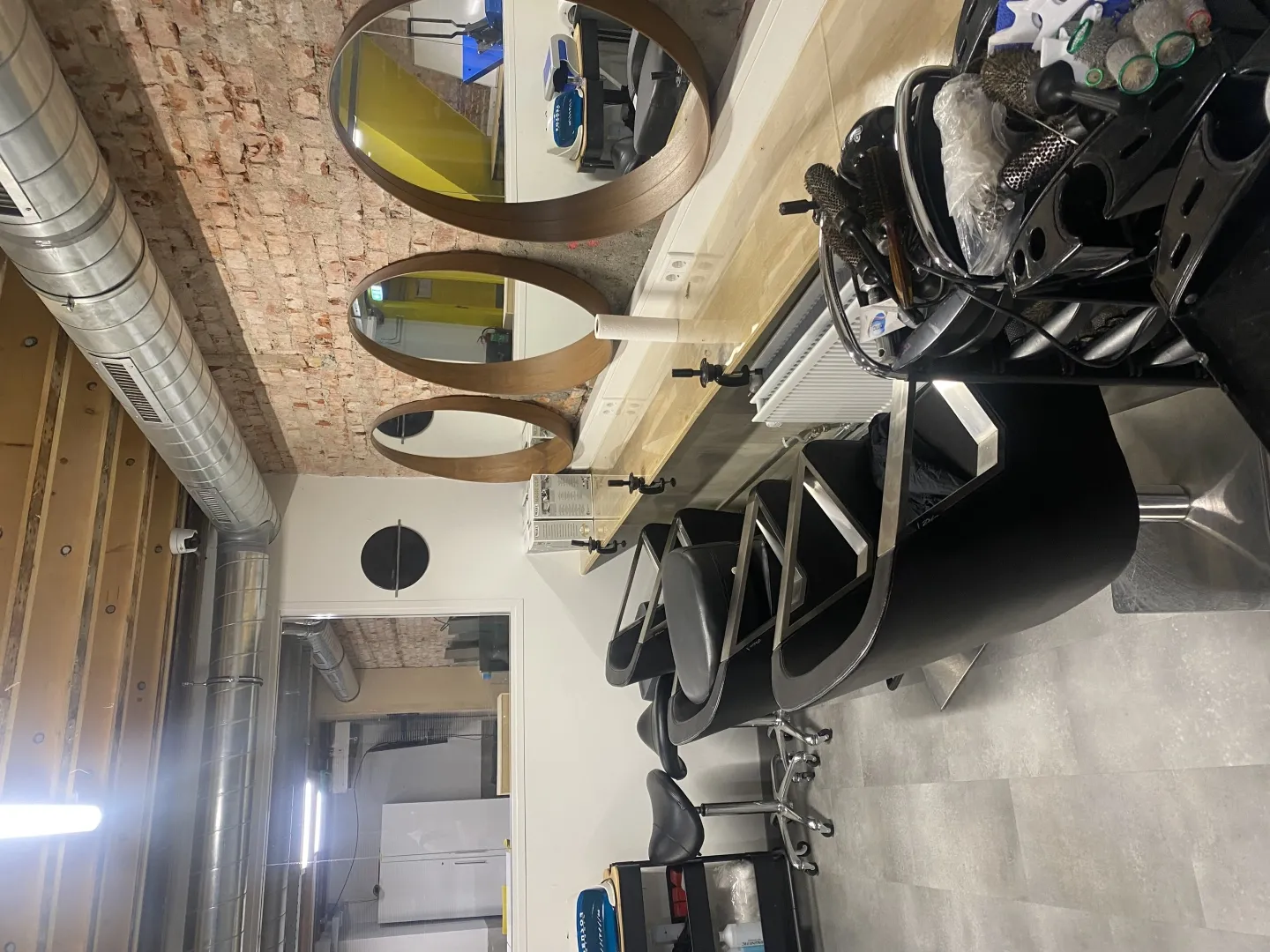 Rochussenstraat 355 - Kappersruimte