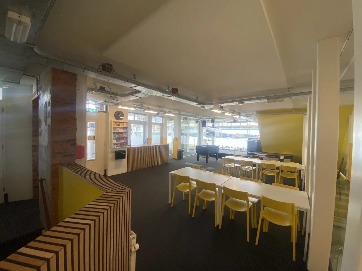 Rochussenstraat 355 - Ontvangstruimte